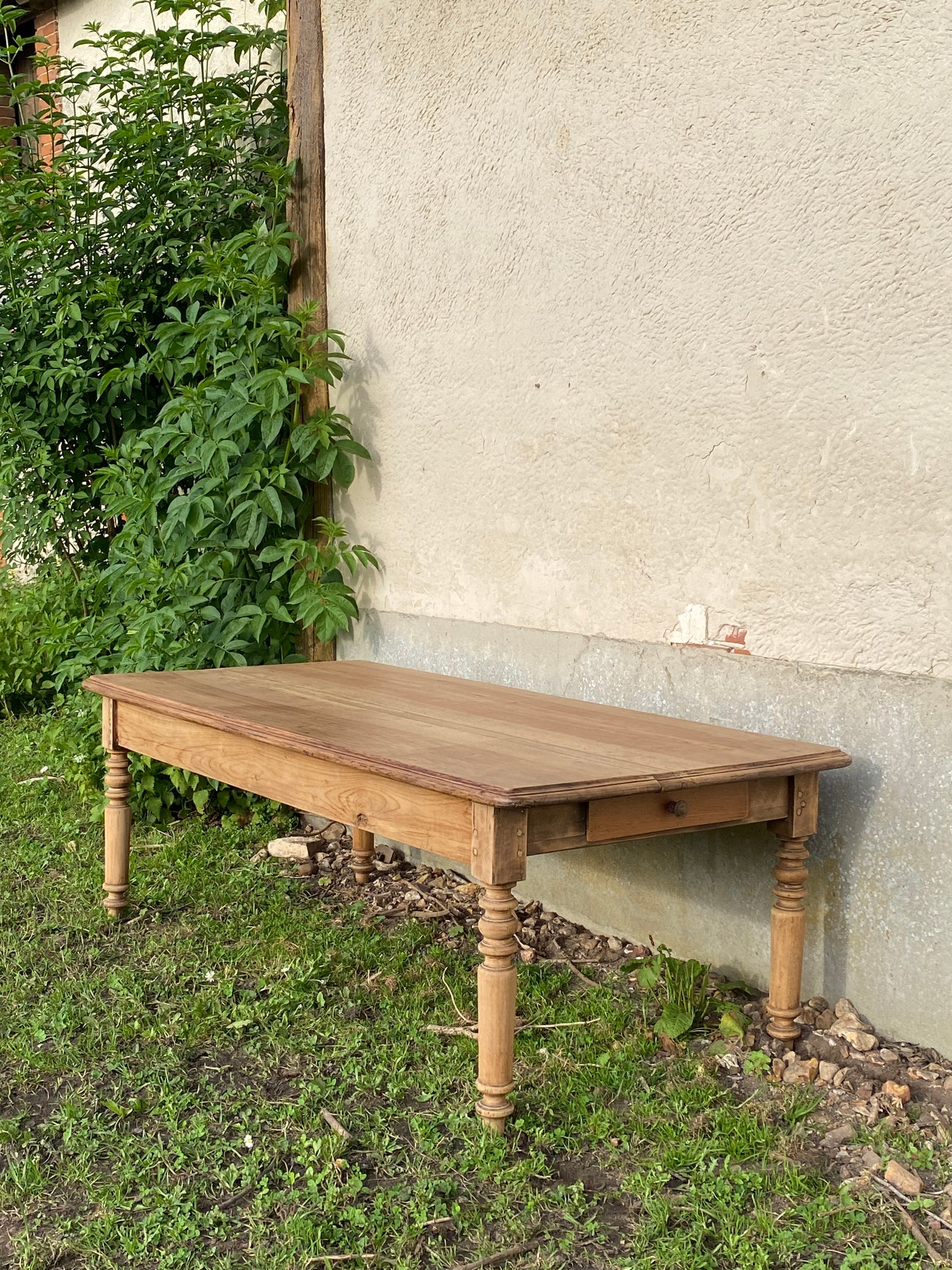 Table basse de campagne en chêne massif