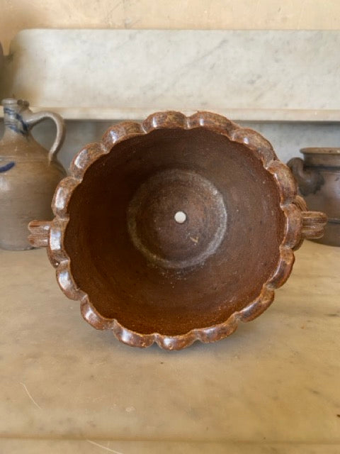 Cache-pot en grès vernissé - Barbotine feuilles de vigne