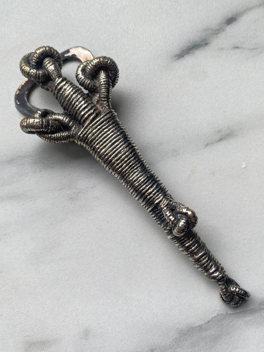 Décapsuleur en bronze argenté Roux-Marquiand