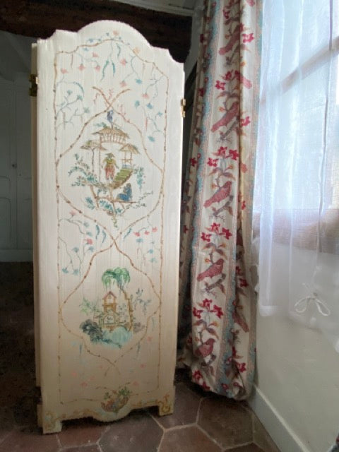 Paravent ancien en taffetas peint à la main - Chinoiseries style 18ème
