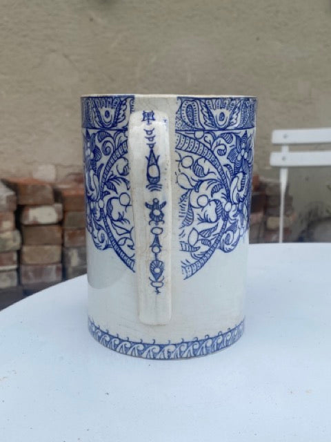 Tasse et chope en porcelaine opaque de Gien - motifs bleus