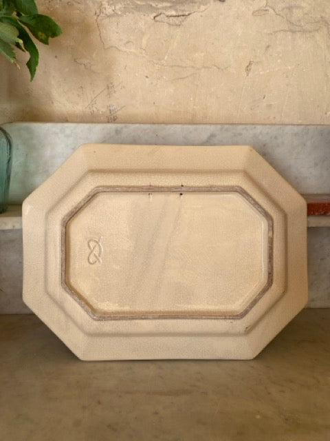 Plat octogonal Art Déco en faïence fleurie