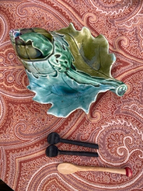 Service en barbotine Keller & Guérin Lunéville – Asperges & Artichauts